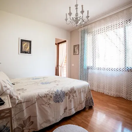 Bed and Breakfast Sweet Dreams